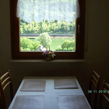 Moselblick Apartmán Sankt Aldegund